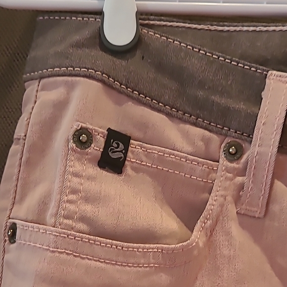 Second Yoga Pink Women's Skinny Jeans - Picture 6 of 10